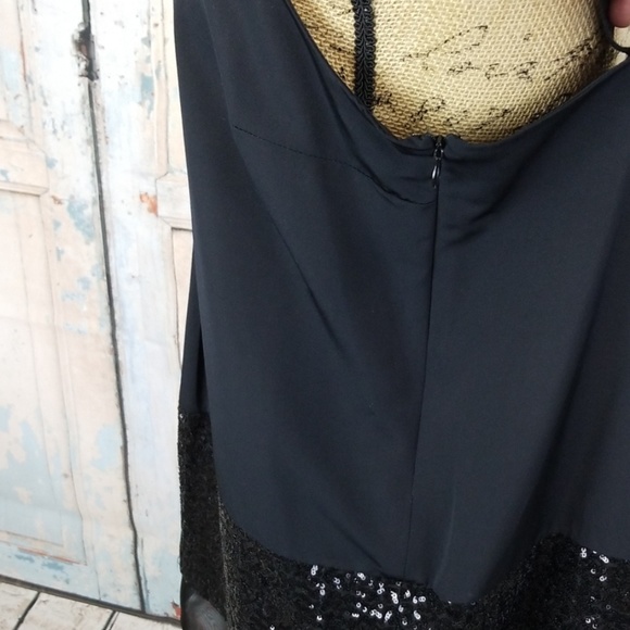 Vera Wang Tank Top - Picture 4 of 7